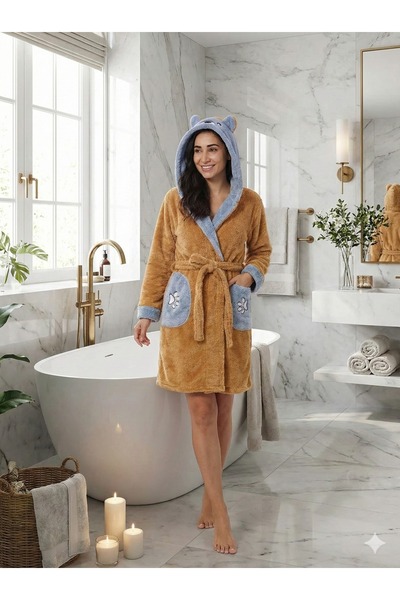 Damlaiso Welsoft Hooded Panda Patterned Bathrobe