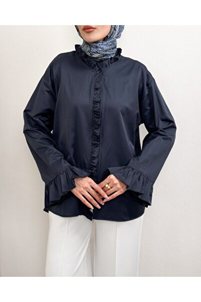 Modamorfo Shirt with Long Back Sleeves and Ruffles on the Front -Laci