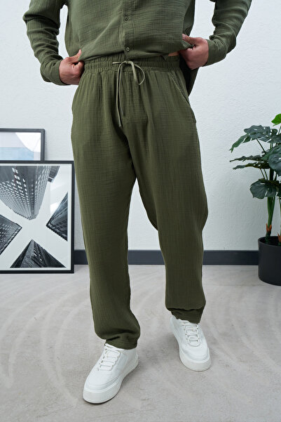 Wonraces Men's Baggy Elastic Waist Drawstring Muslin Pants with 3 Pockets