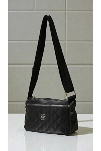 MAMIN Multi-Zipper Shoulder Bag