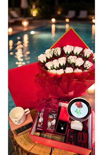 Laydy Collection Ultra Lüks Kız Arkadaş Hediye Seti | Özel Günlerin En Değerl...