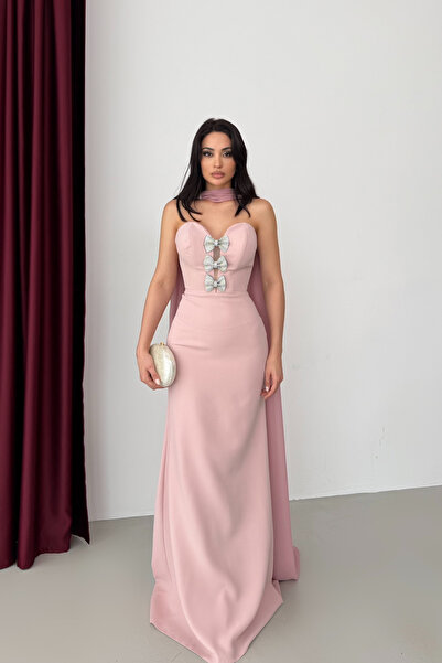 Serica Moda Βραδινό φόρεμα με λαιμόκοψη σε σχήμα καρδιάς και λεπτομέρεια φιόγ...