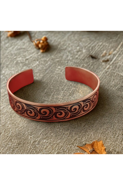 Giftcandor Hand-Embroidered Patterned Copper Bracelet