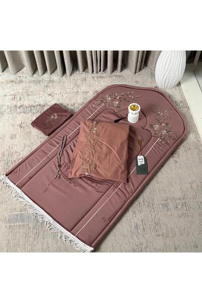 NudeNova Prayer mat set with new Ramadan 2026 sheet
