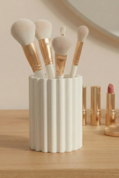 ENG.CO Beyaz Makyaj Fırçası Tutucu – Minimal Makyaj Masası Organizeri