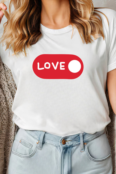 Sarah's Boutique Women's T-shirt – 100% cotton – Valentine's Day "Love Switch"