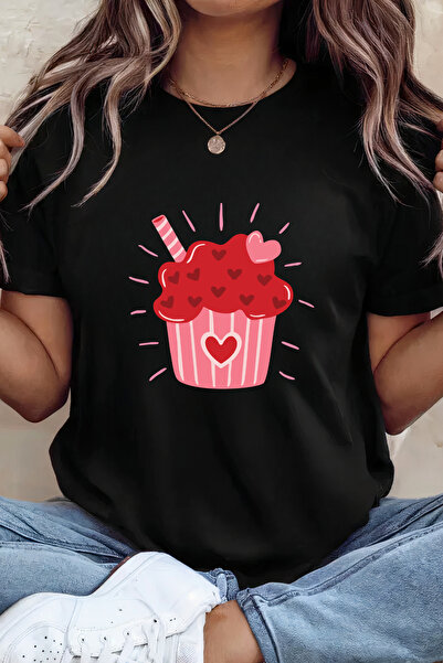 Sarah's Boutique Women's T-shirt – 100% cotton – Valentine's Day "Love Cupcake"