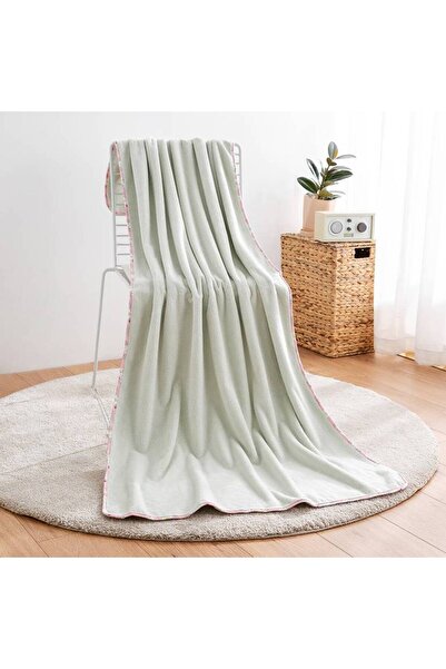 REEFI Elegant Pistachio Green Towel - Large