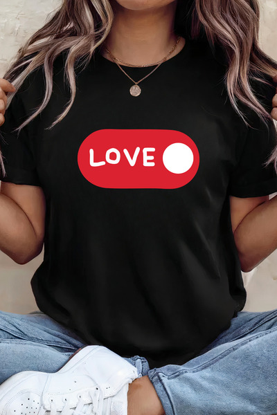 Sarah's Boutique Women's T-shirt – 100% cotton – Valentine's Day "Love Switch"
