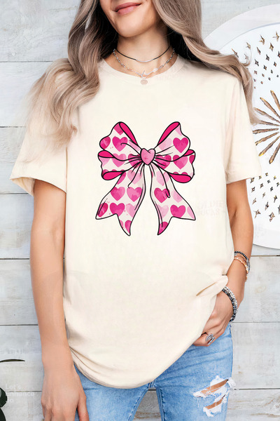 Sarah's Boutique Women's T-shirt – 100% cotton – Valentine's Day "Heart Bow"