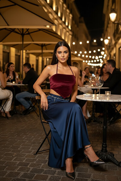 JACA Kadife Kumaş Astarlı Arkadan Bağlamalı Sırt Dekolteli Asimetrik Bluz Crop