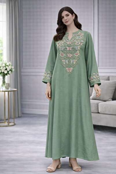 ELLA جلابيه بخامة مريحة مع تطريز ناعم لا يسبب ثِقل عند اللبس