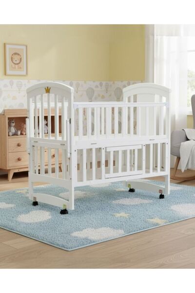 DAY BY DAY سرير أطفال خشبي