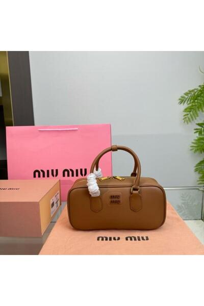 Miu Miu حقيبة كتف