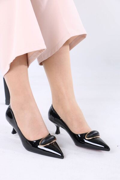 sefayol Pantofi de damă Mignon din piele lăcuită neagră, cu cataramă și toc