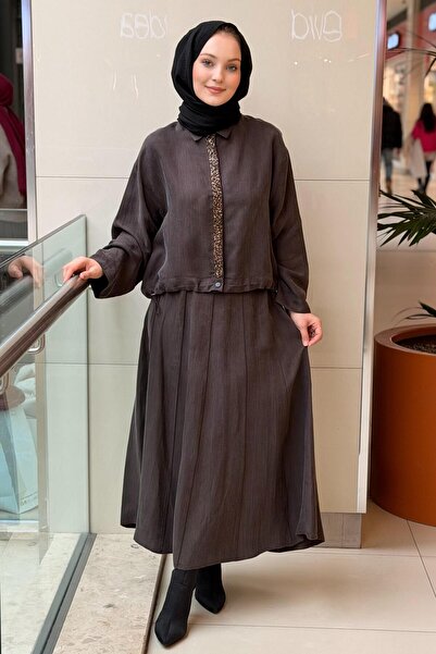 Mahal Liora Skirted Suit