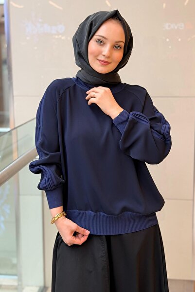 Ghisa Short Tunic with Knitwear Detail on the Collar and Sleeves