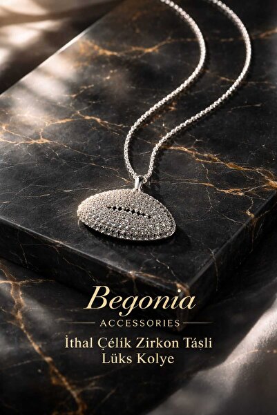 Öte Beri Imported Steel Pendant Chain Set with Figured Zircon Stones, Stainle...