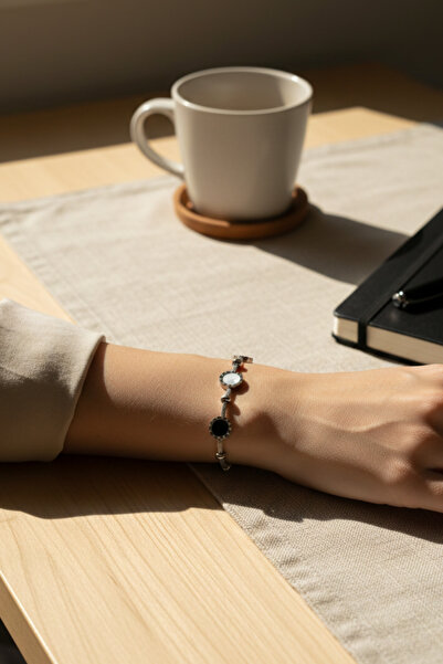 takimaster Roman Numeral Black & White Enamel Wicker Steel Bracelet