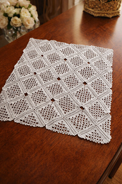 elişigönülişi Beyaz dantel vintage nostaljik tığişi elişi çeyizlik günlük