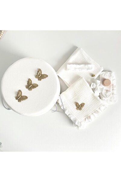 Anya-Events Μουσλίνα βαφτίσια βαλίτσα + καφέ βαλίτσα με πεταλούδες/κουτί