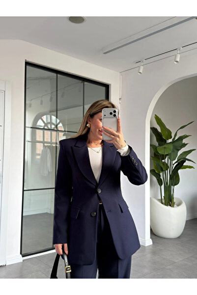 KÜBRA SÖYLEMEZ BOUTİQUE LACİVERT BELDEN OTURTMALI BLAZER CEKET