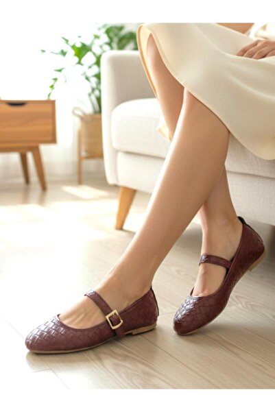 ellaboni حذاء ماري جين نسائي منسوج بنمط مطرز باللون العنابي ونعل طبي لتقويم ا...