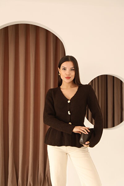 İgnites Brown Flounce Button Detailed Knitwear Cardigan