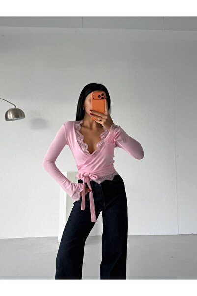 Foola Moda Siyah Dantel Detaylı Anvelop Bluz - Bağlamalı Kruvaze Yaka