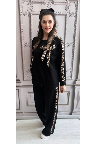 styleFlex Women's tracksuit made of elastic viscose, with applied bow and ani...