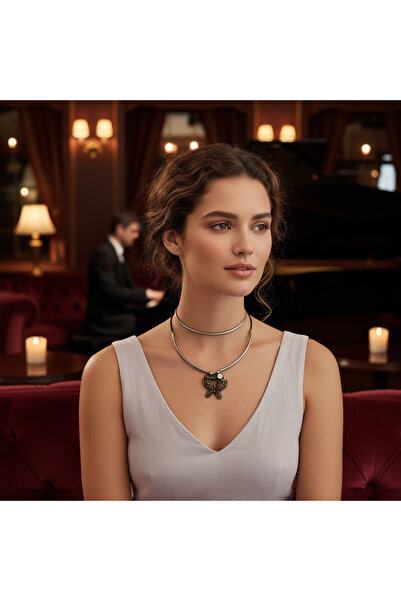 GLAMOURBAG Antique Dragonfly Figured Metal Choker Necklace – Adjustable Styli...