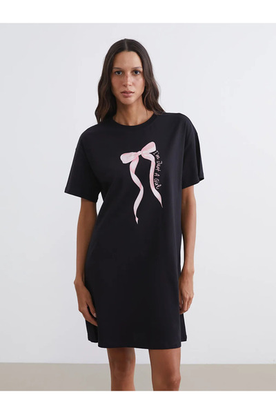 LC Waikiki Γυναικείο νυχτικό LCW DREAM Black Crew Neck με τύπωμα