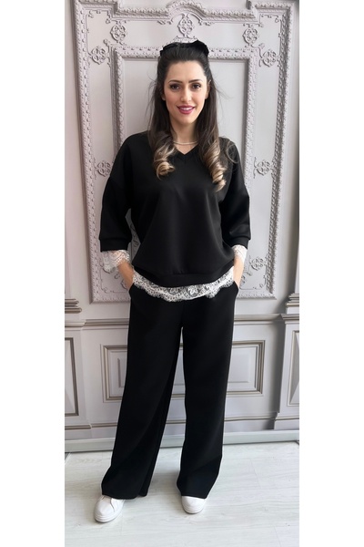 OnlyForYou Women's tracksuit made of elastic viscose, with applied lace