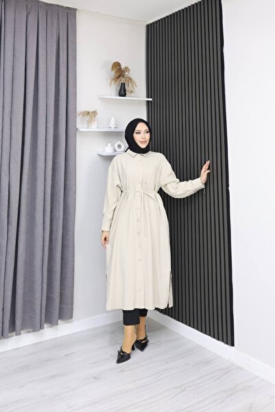 ANBLYs COLLECTION GÖMLEK YAKA DÜĞMELİ TENSEL KUMAŞ YANLARI YIRTMAÇLI KADIN TU...