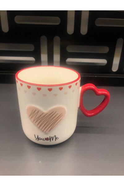 Romans كوب بورسلين بتصميم خاص على شكل قلب - 380 مل