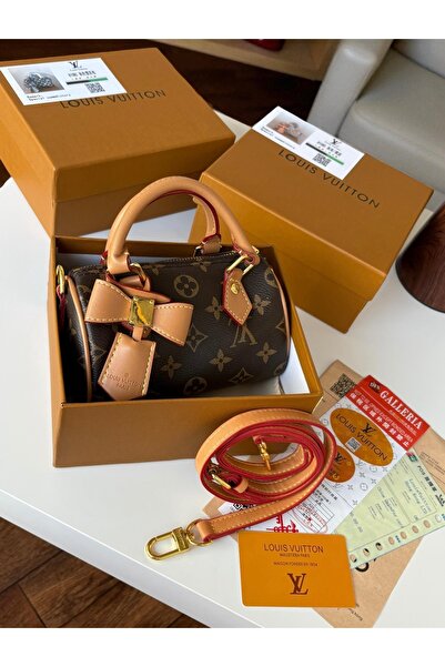 GHANJİ Louis Vuitton handbag and shoulder bag in several colors, elegant and ...