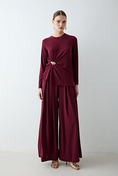 Melike Tatar Broşlu Likralı Takım 32-2671