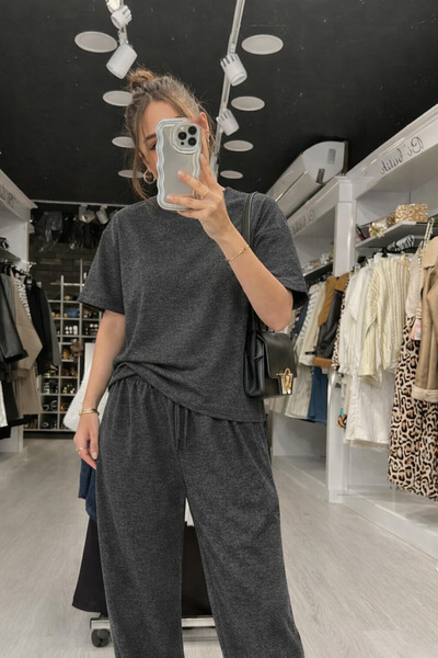 YAKAMEL Women's Premium Short Sleeve Top and Bottom Set