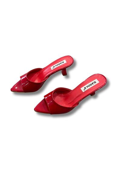 GenelTedarik Sivri Burun Terlik