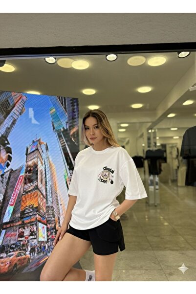 moda paketi Women's Front Minimal Back Printed Oversize T-Shirt