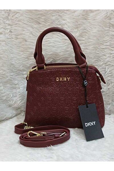 bag Shoulder bag with accessories