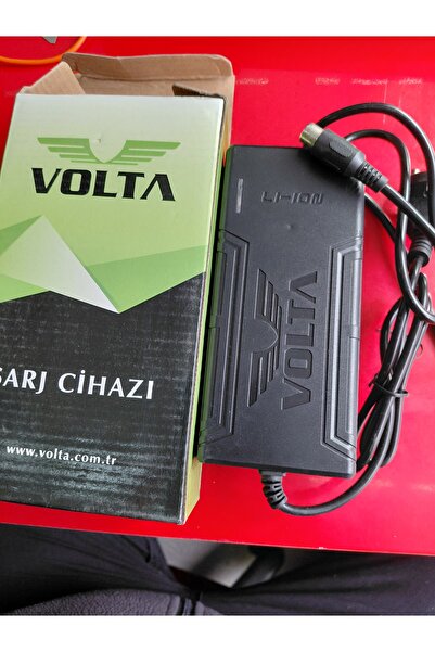 36 Volt 2.5 Amper Lion lidyum Batarya şarj cihazı