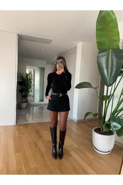 MERVE AKSOY Kemerli Mini Şort Etek - Siyah