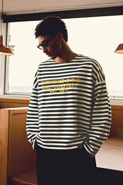 Bershka Çizgili bisiklet yaka sweatshirt