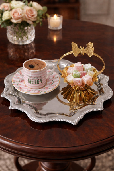 Fabrication Set of 2 Corners That Add Elegance to Tables, Wavy Coffee Tea Des...