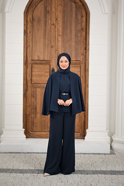 LOCCO Women's Cape with Zipper on the Back and Belt Detail, Navy Blue