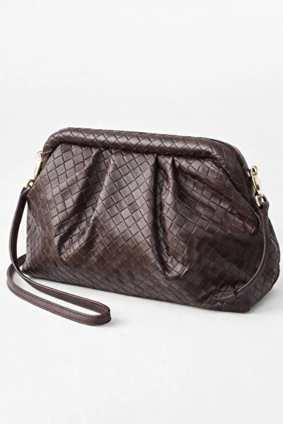 Novamiy Serona Knitted Clutch – Bitter Brown / Chocolate Brown