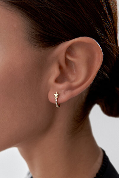 ADOR Altın Yıldız Detaylı Taşlı Küpe