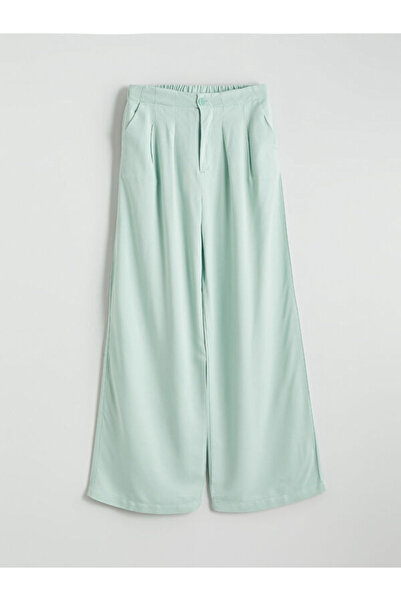 LC Waikiki Rmz Gi̇yi̇m Farkiyla Girls' Pleated Pants with Waist Cord