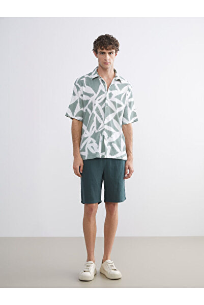 LC Waikiki Sparkling Choices from Shining Store Standardfit Muslin Men's Shorts